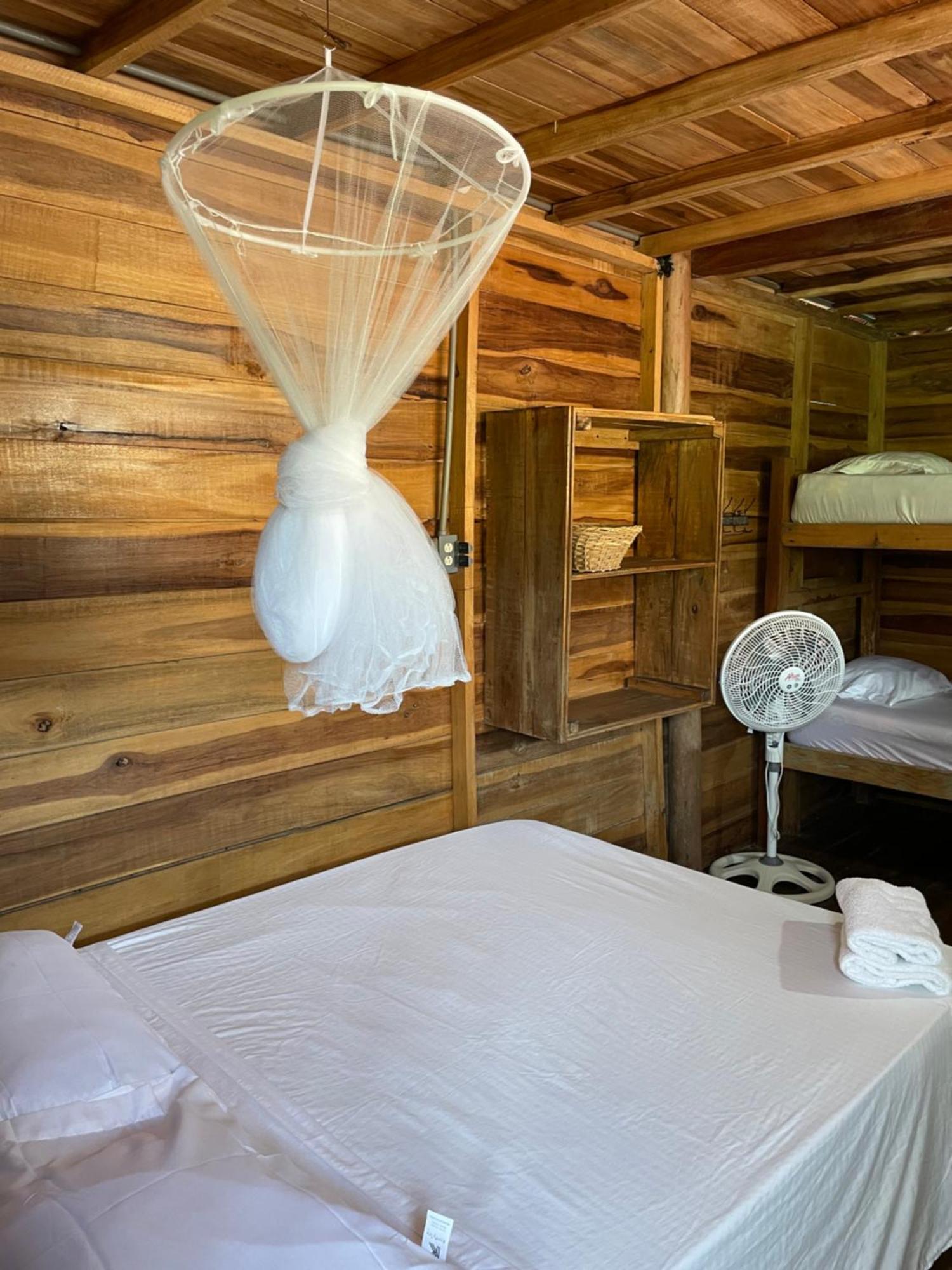 The Mompe Beach Hostal La Poza Bagian luar foto