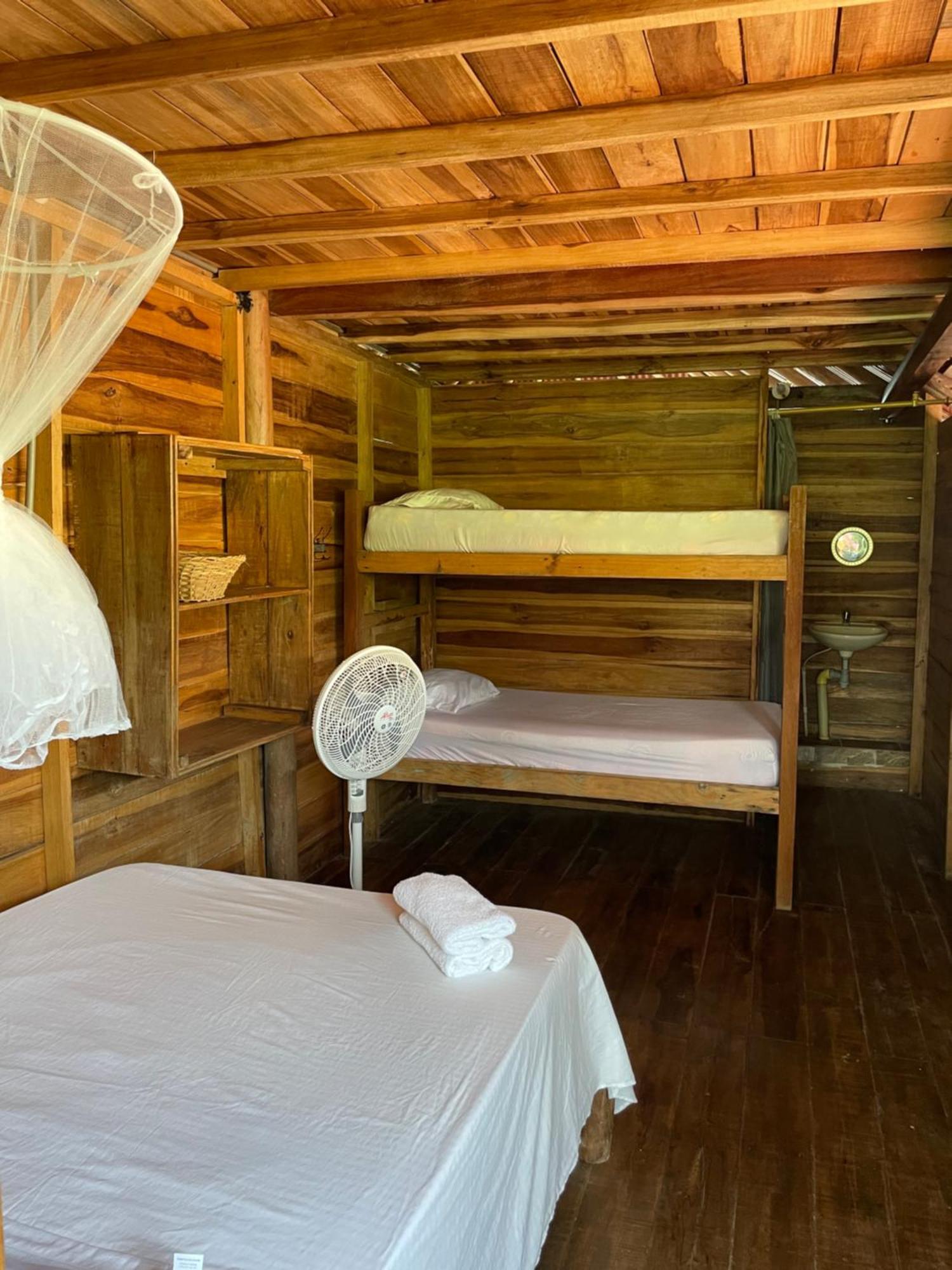 The Mompe Beach Hostal La Poza Bagian luar foto