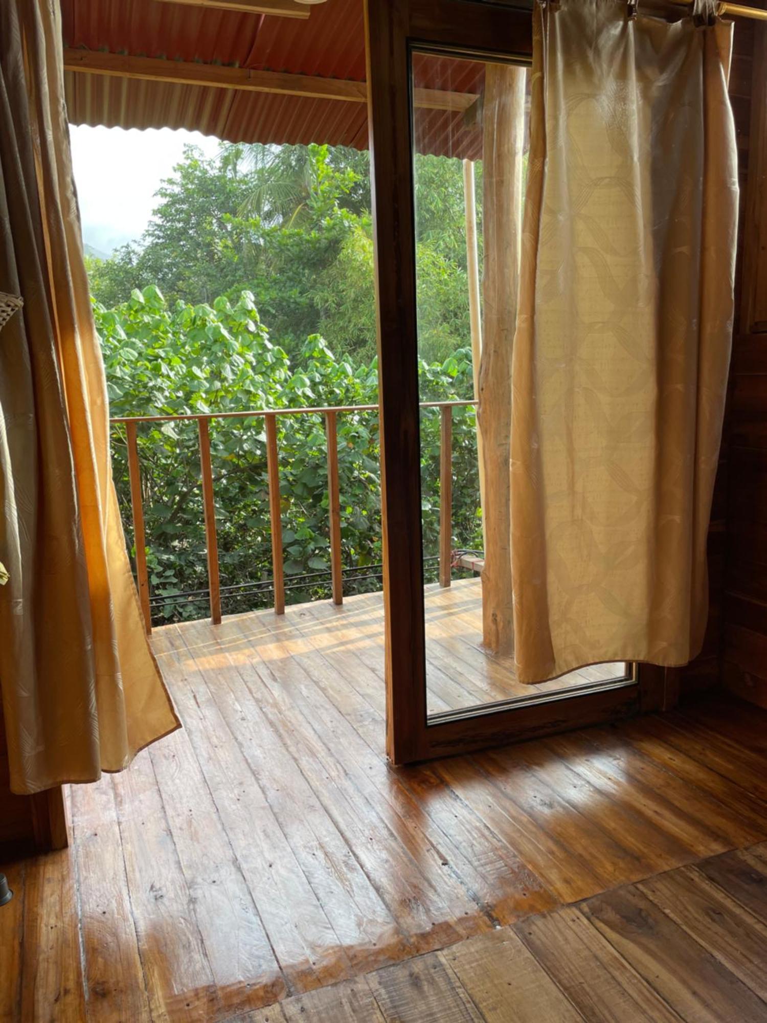 The Mompe Beach Hostal La Poza Bagian luar foto