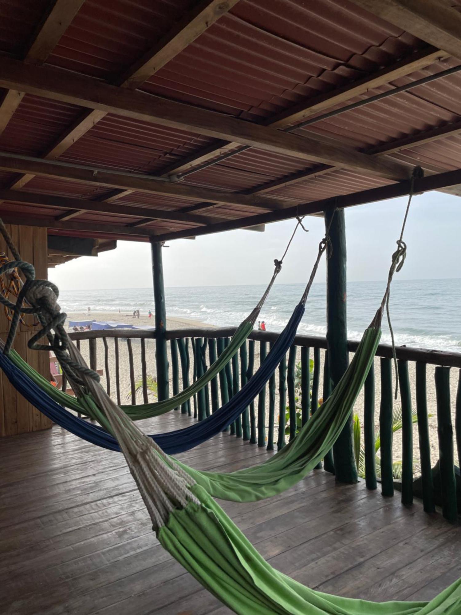The Mompe Beach Hostal La Poza Bagian luar foto