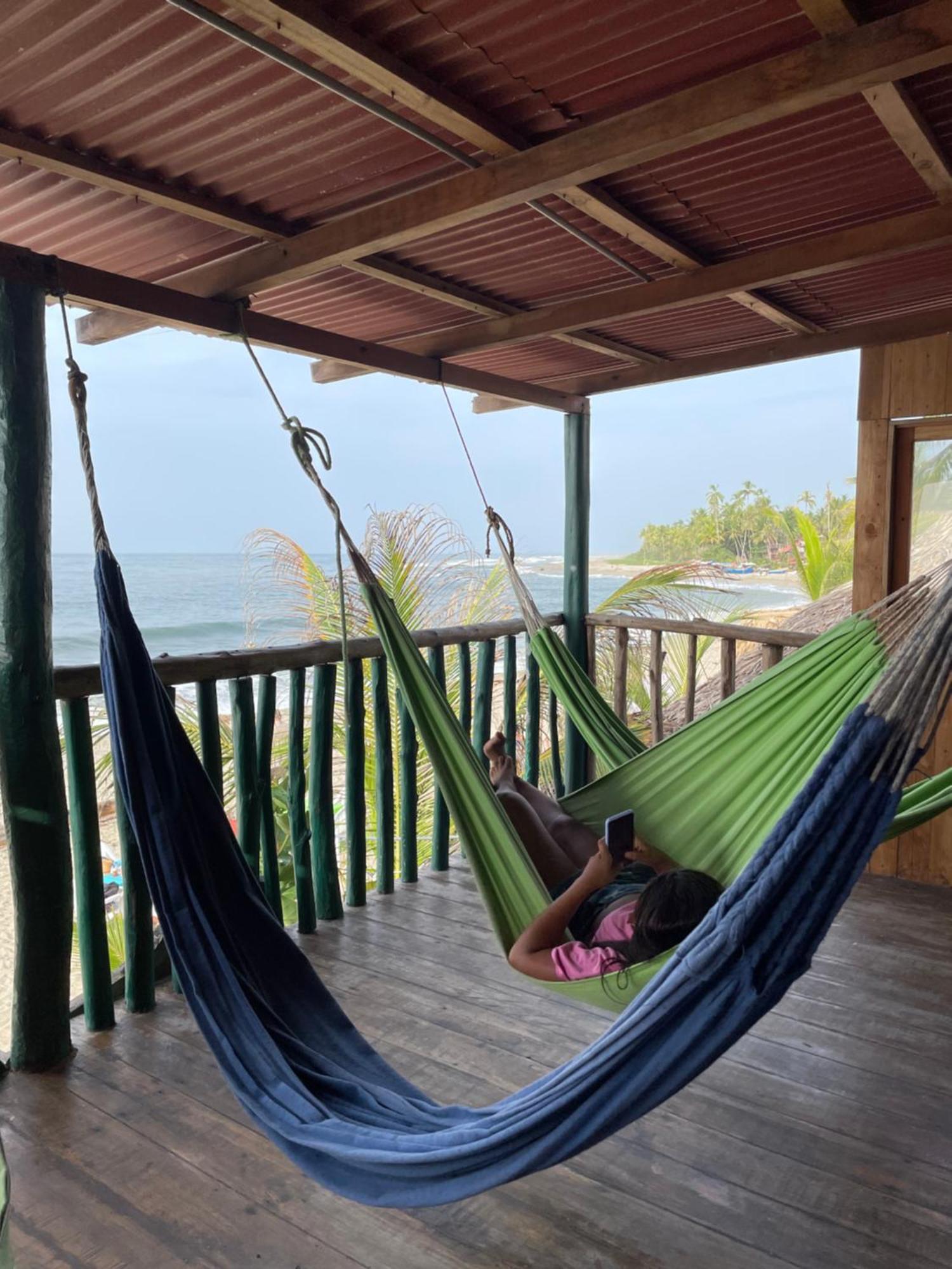 The Mompe Beach Hostal La Poza Bagian luar foto
