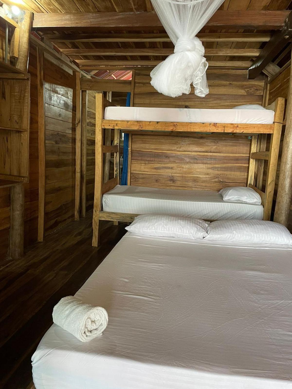 The Mompe Beach Hostal La Poza Bagian luar foto