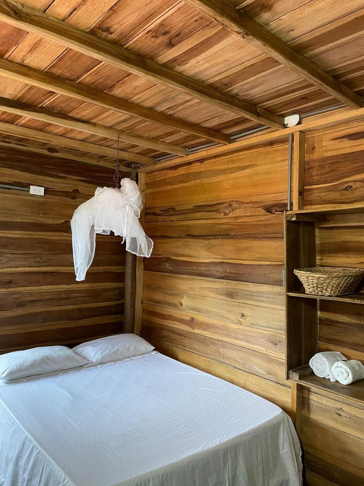 The Mompe Beach Hostal La Poza Bagian luar foto